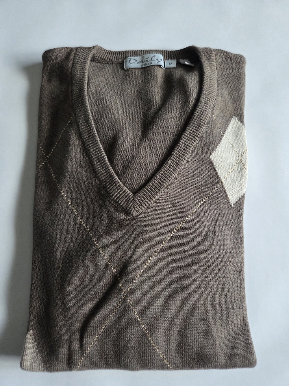 Brown V-Neck Argyle Sweater